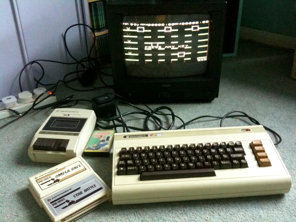 Commodore Vic-20. Компьютер Commodore Vic-20. Commodore 64 Vic 20. ZX Spectrum Квант.