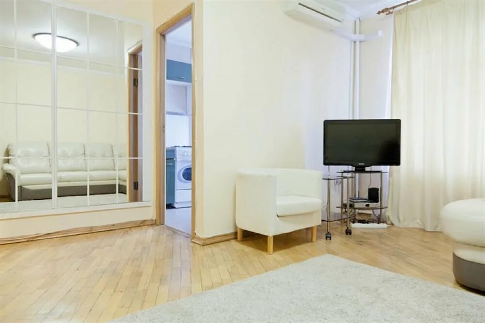 Однокомнатная квартира в московском или студия. Сеть отелей apartlux. Однокомнатная квартира в московском или студия. Однокомнатная квартира в москве. Как выглядит квартира студия однокомнатная.