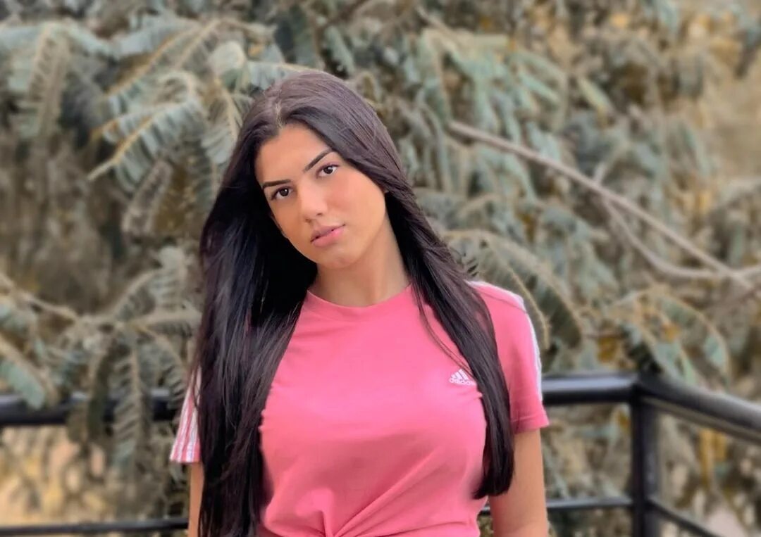 Victoria medeiros. Виктория медейрос. виктория медейрос тик ток. victoria medeiros wiki. victoria medeiros биография.
