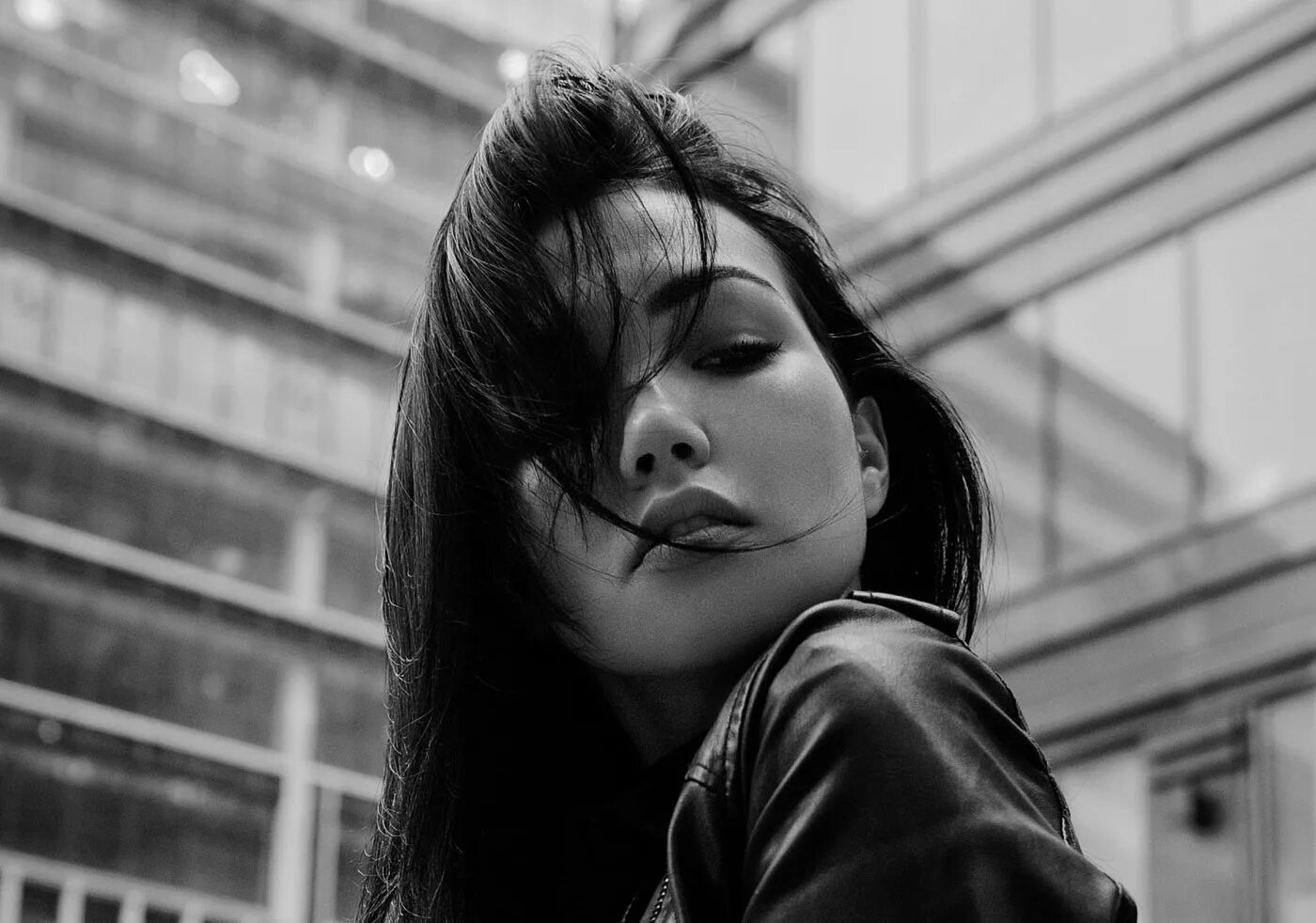 Джанина гавнакар. Sugar ya nlna. Я нина sugar. Nina sugar. Гангста леди.