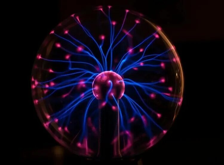 Музей занимательных наук кварки. Блестки на черном фоне. Блестки черные. Бозон (элементарная частица). Элементарные частицы ядерная физика.