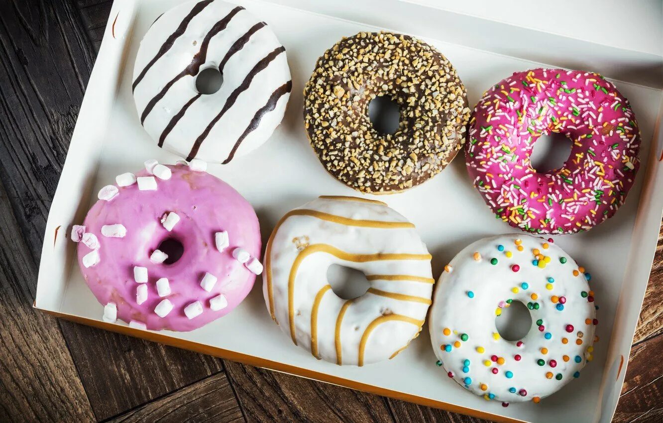 Пончики donut's. Пончики Dunkin Donuts. Донат пончик. Пончики Данкин Донатс розовые. Пончики на Хэллоуин Данкин Донатс.