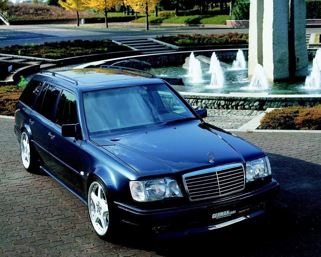 Мерседес w124 e500. Mercedes Benz w124 e500. Mercedes Benz 124 e500. Мерседес Бенц е500 w124.