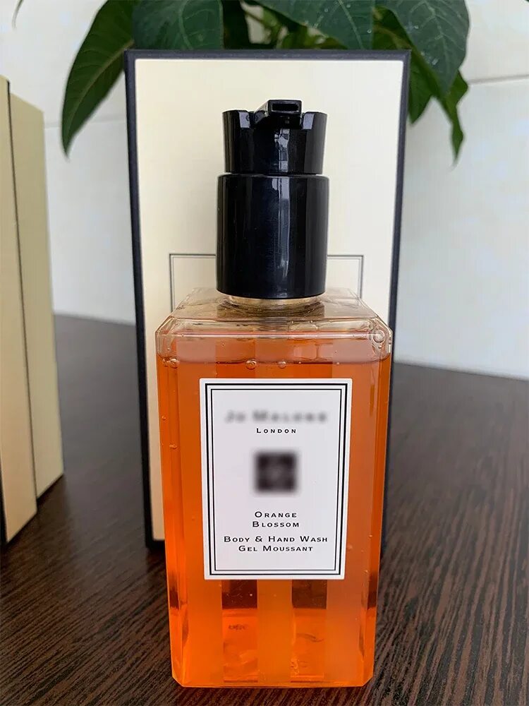 Jo Malone для душа. Гель для душа Джомолон. Jo Malone гель для душа 100 мл. Гели для душа Джо Малоге оригинал. Jo malone гель для душа