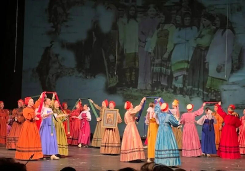 танец былина. народный ансамбль танца сокол. 1995. фольклорный танцевальный ансамбль белгород. праздник русского народного танца.