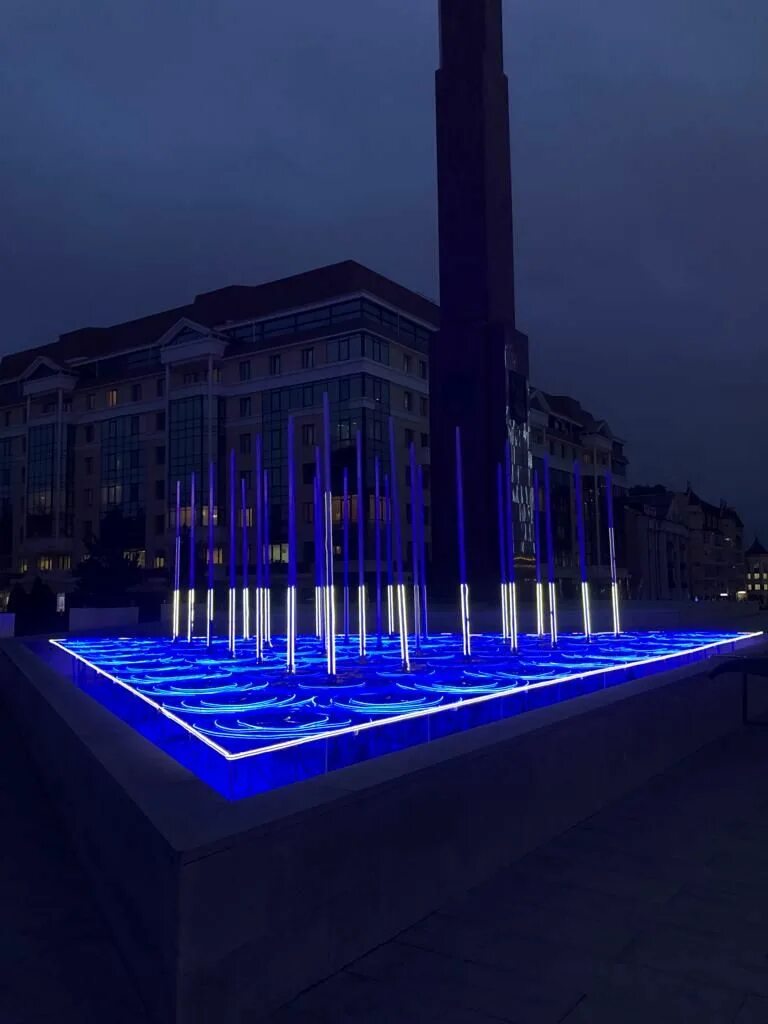 Фонтан ставрополь. Светомузыкальный фонтан в ставрополе. Фонтан ставрополь. Фонтан в ставрополе на перспективном. Ставрополь фонтан князь владимир.