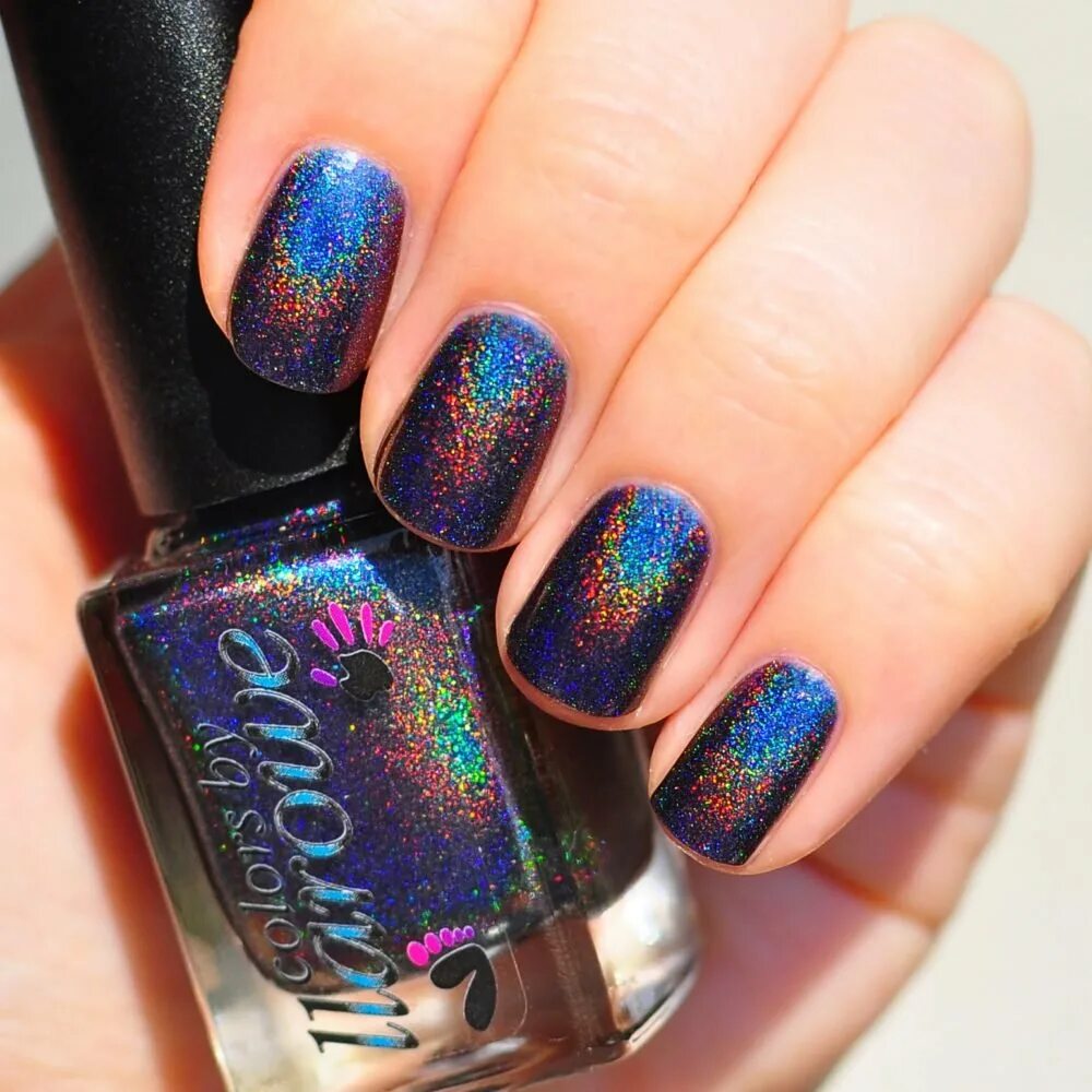 Pin by scarlet jonson on Nails Everything Holographic nails, Nail polish, Hologr