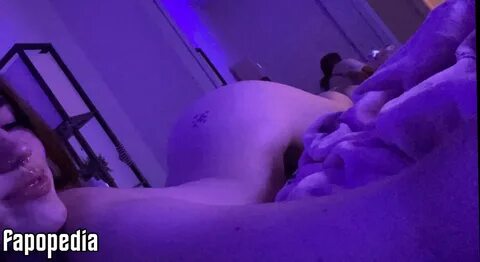 Madamorgasm Nude OnlyFans Leaks.