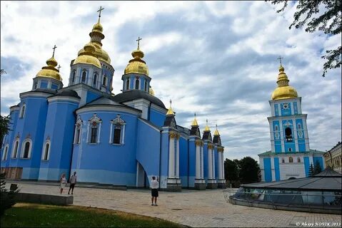 Михайловский монастырь