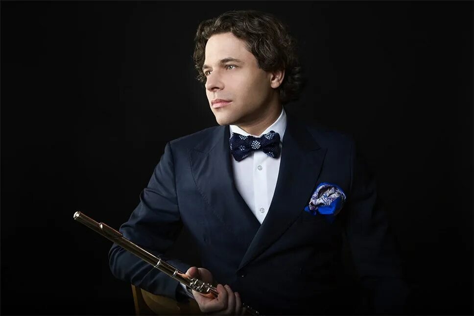 ю н музыка. юрий николаенко актер. юрий николаенко улица. исполнитель юрий николаенко. юрий холопов музыковед.