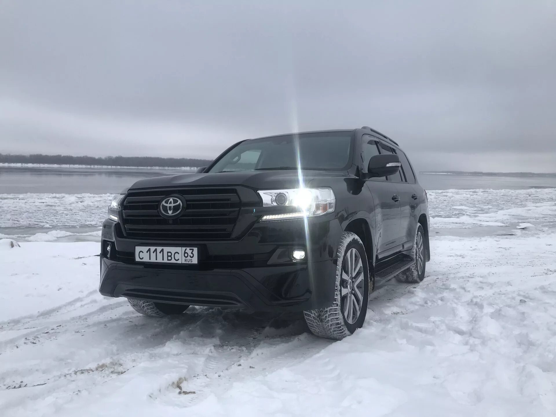 Установка YATOUR YT-M07 в LC200 - Toyota Land Cruiser 200, 4,5 л, 2008 года элек