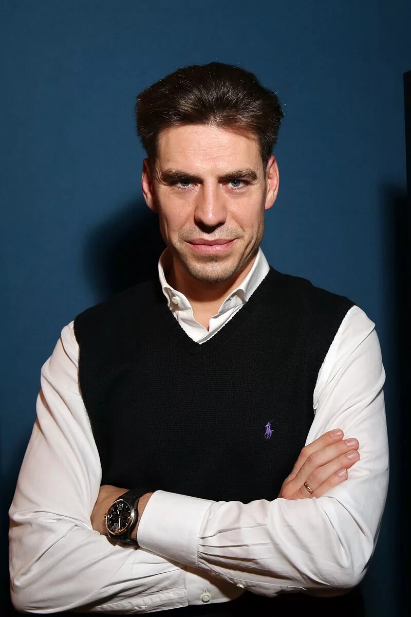 Фильмография дюжева. Дми́трий петро́вич дю́жев. Актер дима дюжев. Дюжев актер 2023. Фильмография дюжева.