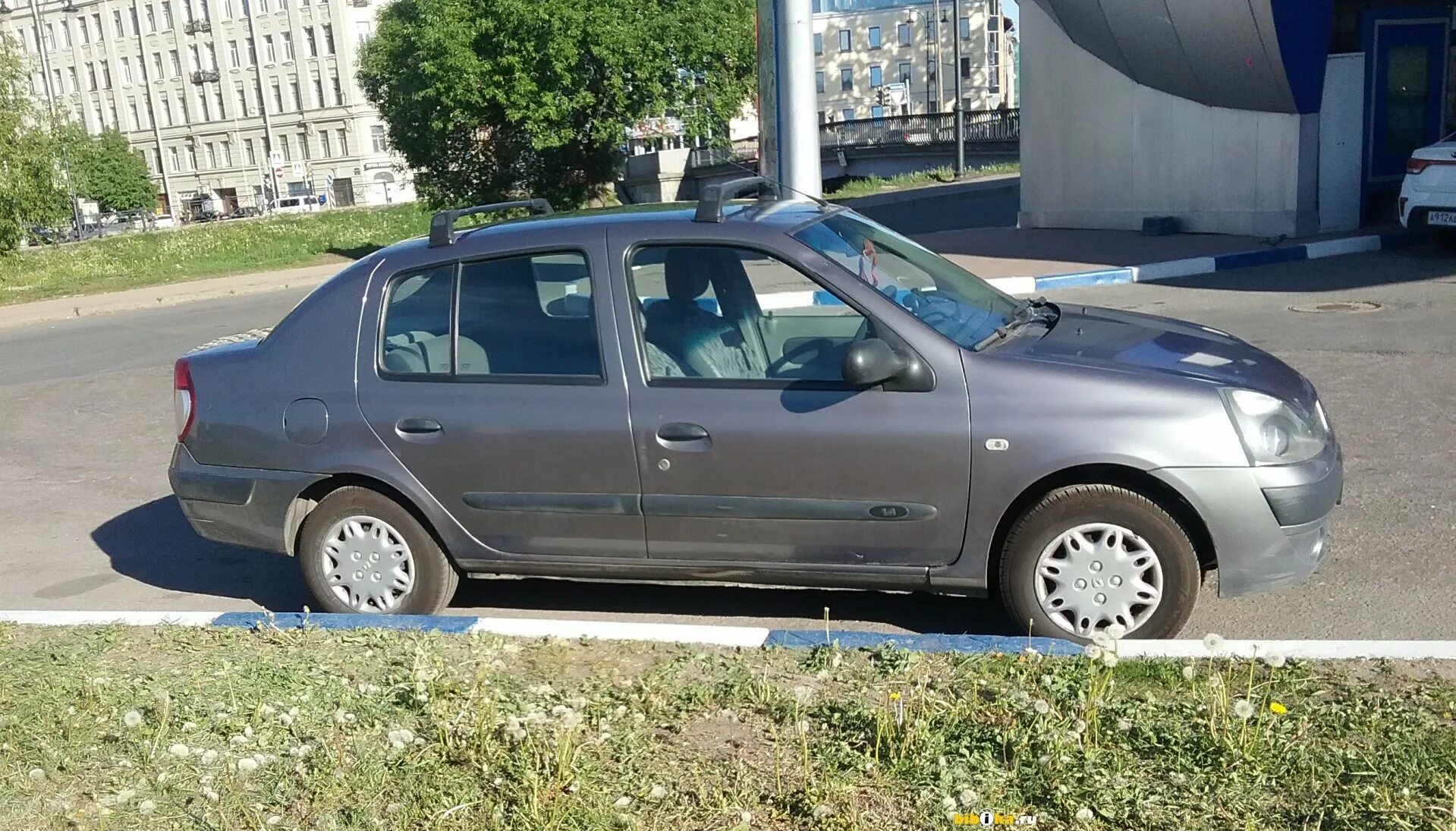 Renault symbol 2004. Рено Симбол 2004. Рено 2004 Клио Симбол. Рено Симбол 1.