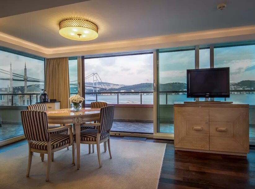 Radisson blu bosphorus. Рэдиссон стамбул босфор. radisson blu bosphorus hotel, istanbul. рэдиссон блю босфор отель стамбул. radisson blu bosphorus апартаменты.