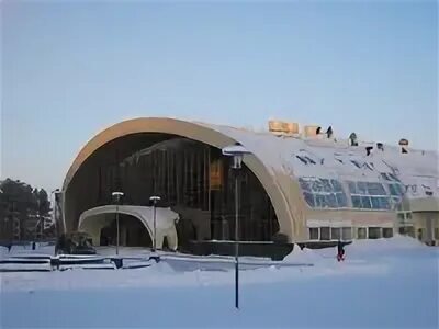 Бассейн кедр томск. Спорткомплекс кедр томск. Легкоатлетический манеж томск. Каток кедр томск. Комплекс кедр томск.