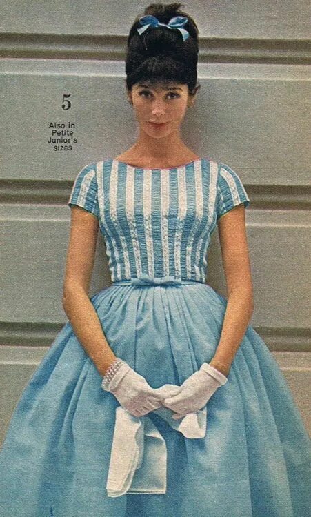 Модные платья 60 годов фото Groovy Sixties: 24 Fabulous Photos Defined the 1960s Women's Fashion vintage eve
