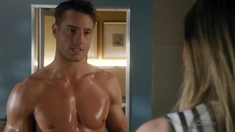 Bigger. The bigger the better 2. Big bigger. Сравнительная степень слова beautiful. Bigger stronger meme.