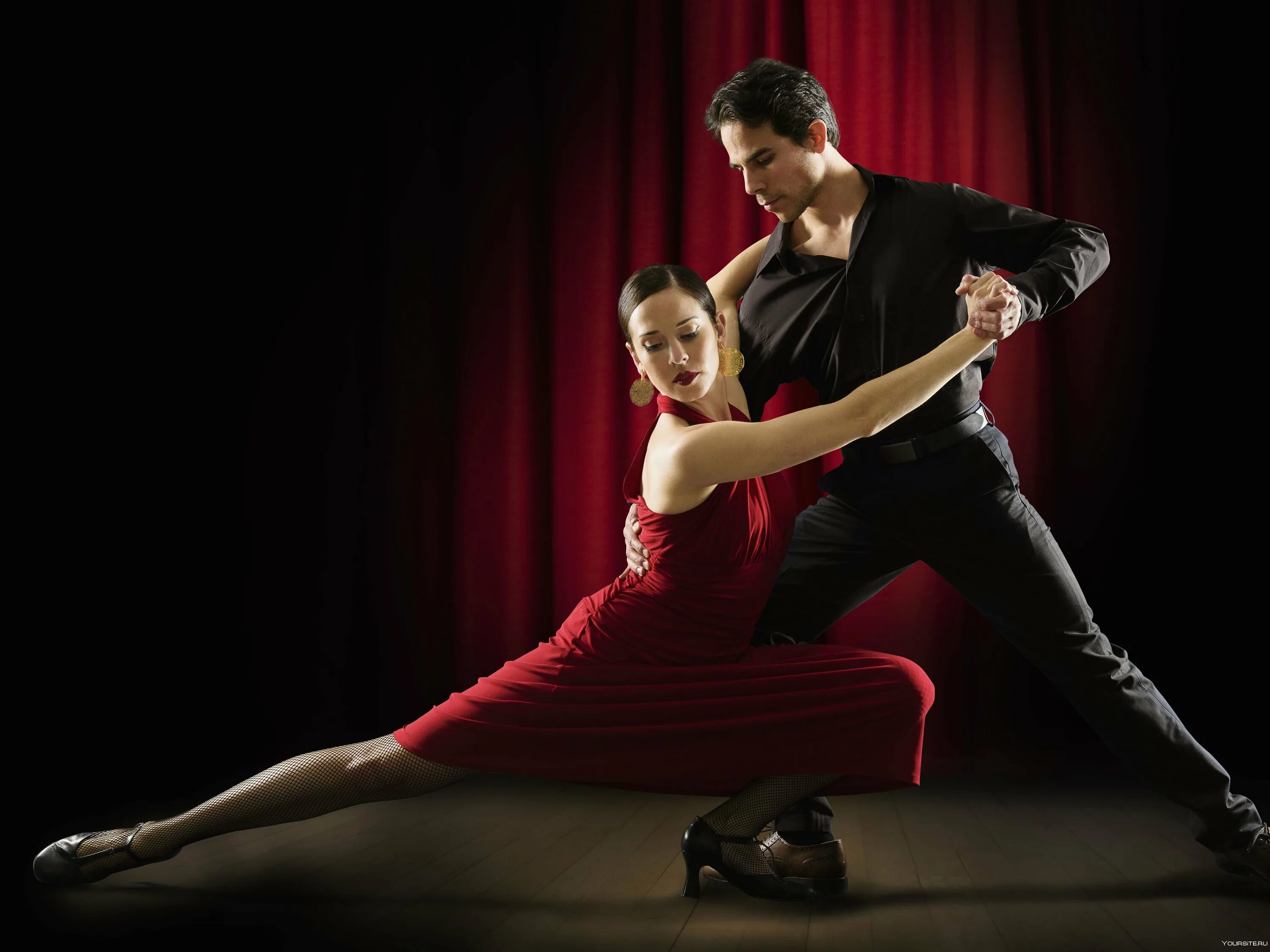 Танец блондинка и брюнет. Парный танец вудворд. Аргентинский танцор танго карлос гарида. Вудворт франциска книги. Хавьер диас аргентинское танго.