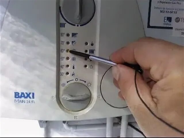 Котёл бакси майн 24 fi. Котёл baxi main 24 fi. Baxi main 24 i. Котел baxi main 24 fi индикатор ошибок. Котел baxi main 24.