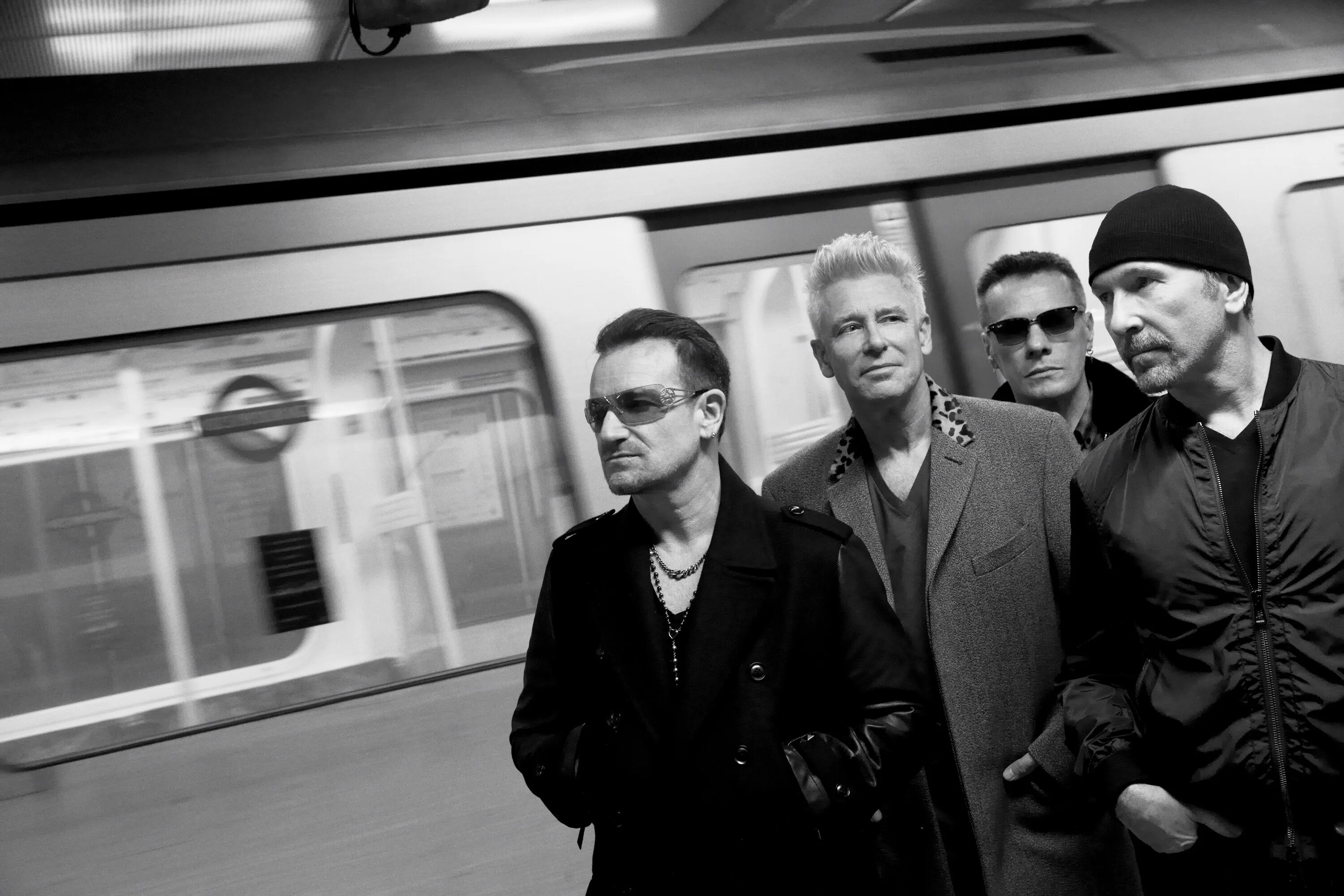 Песни группы youtube. U2 альбом 2014. Группа u2. U2 фото группы. U2 "Songs of Innocence".