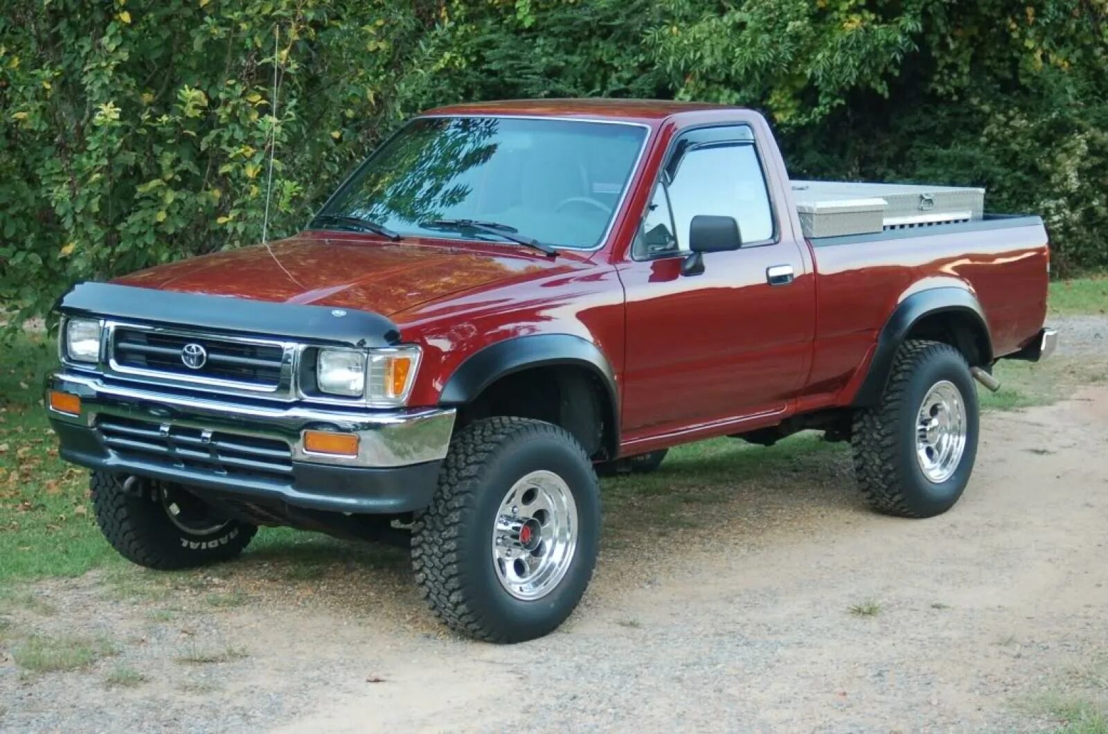 1990-94 Toyota Pickup Guía del consumidor automático Toyota trucks, Toyota, Toyo