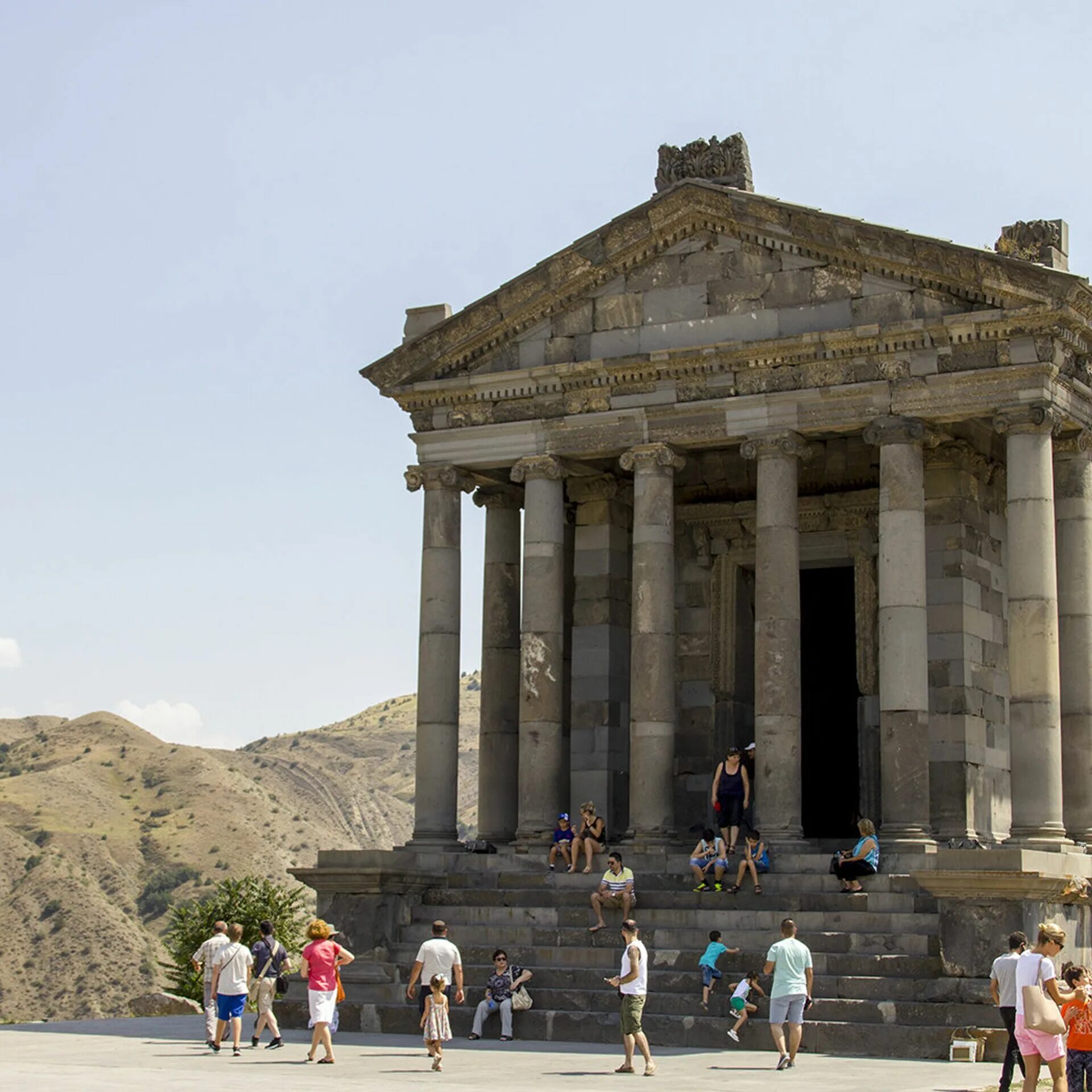 Агент 044: операция гегард фильм 2018. Храм гарни в армении. Ереван храм гарни. Gorcakal 044 garni hayeren. Gorcakal 044 garni hayeren.