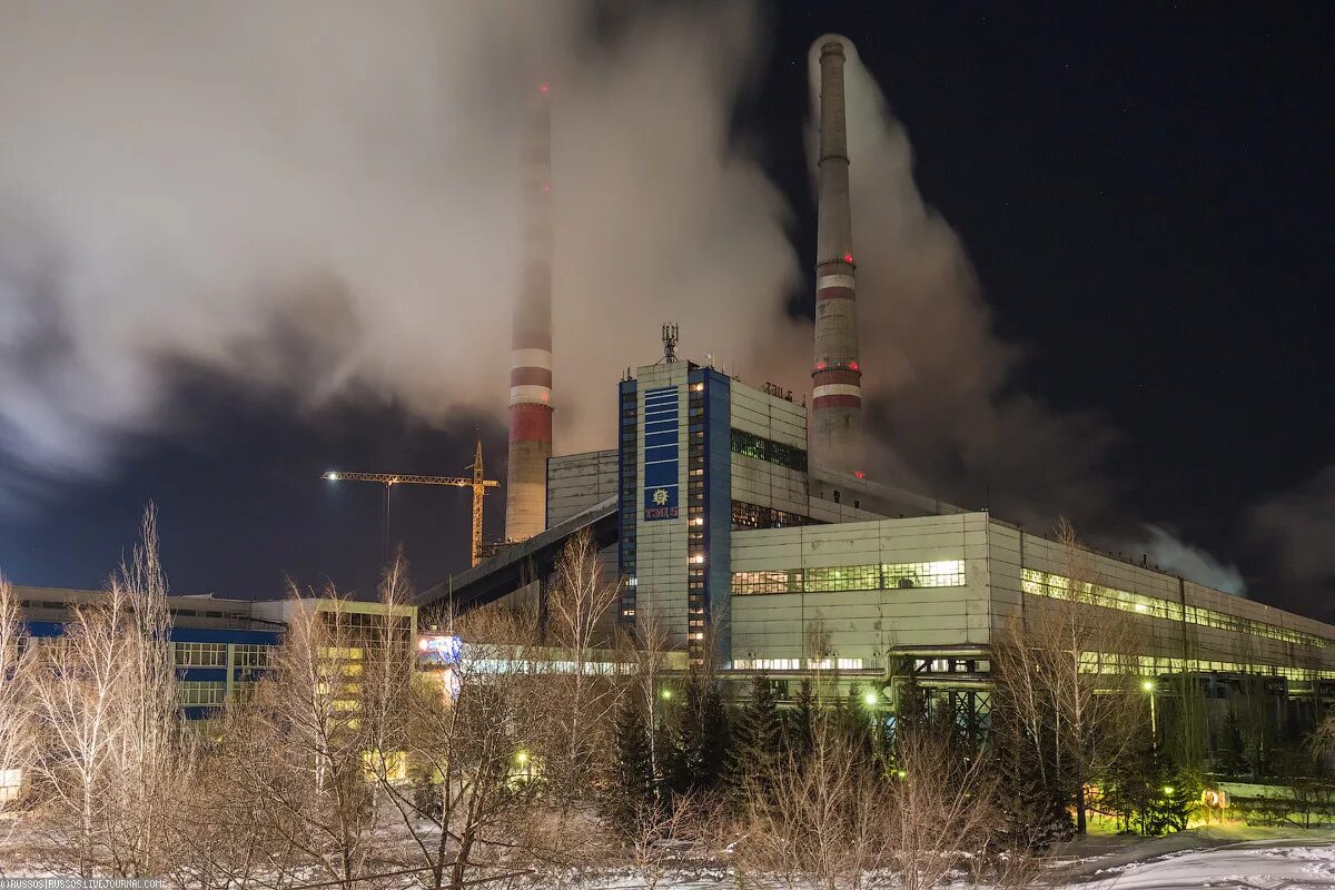 Тэц 5 омск. Электростанции омске. Труба тэц-5 омск. Электростанции омске. Электростанции омске.