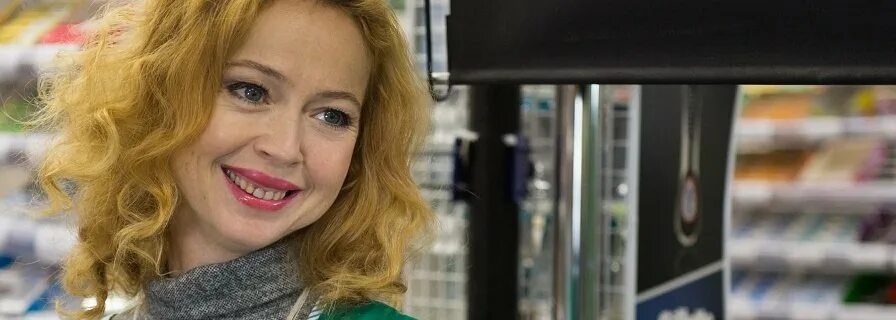 Сериал кассирши актеры и роли фото Не отрава, но лучше избегать: эти продукты сотрудники супермаркета никогда не бе