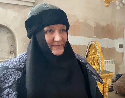 Сестра живет в москве