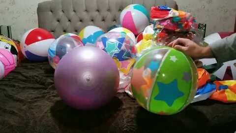 Beachball girls