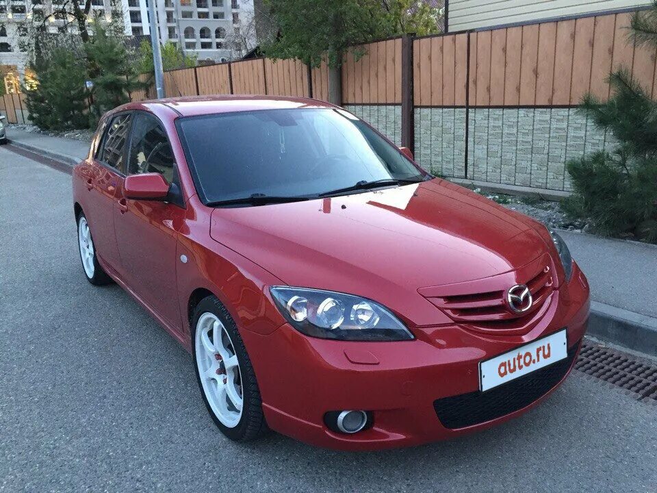 Авито краснодарский мазда. Мазда 3 2004 красная. Мазда 3 2004 года Рестайлинг. Mazda 3 2008 красный 150 л.с гос.номер. Мазда 326 хэтчбек Рестайлинг.