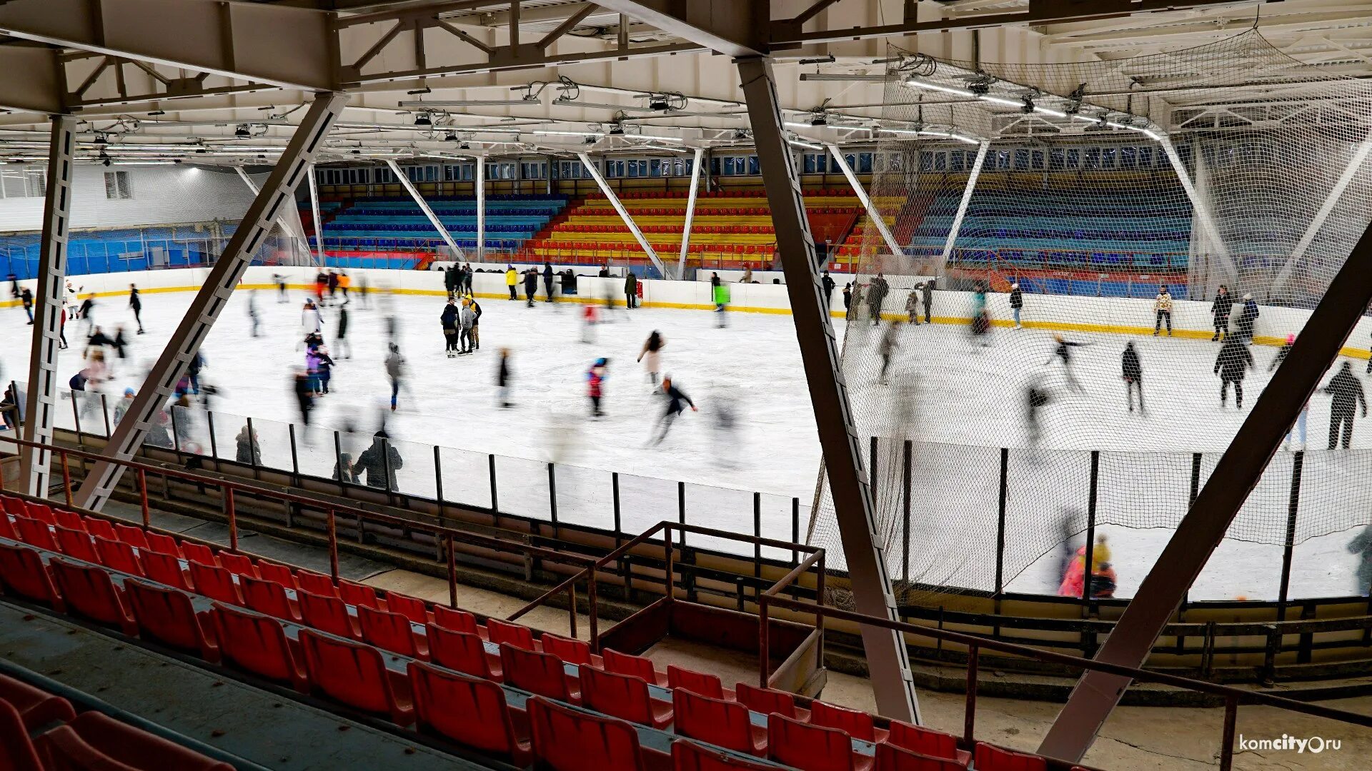 Куда можно сходить в комсомольске на амуре. Ледовый дворец металлург комсомольск. Куда можно сходить в комсомольске на амуре. Куда можно сходить в комсомольске на амуре. Набережная амура в комсомольске на амуре.