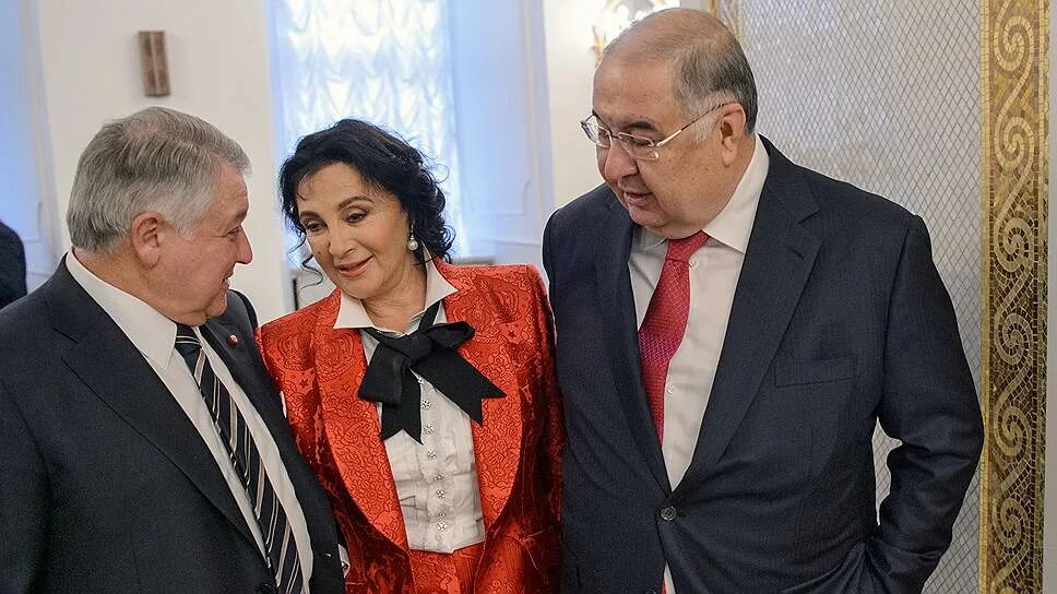 Алишер усманов биография дети. Ирина виннер-усманова и алишер усманов. Муж ирины виннер алишер усманов. Ирина винер-усманова и алишер усманов в молодости. Алишер усманов биография дети.