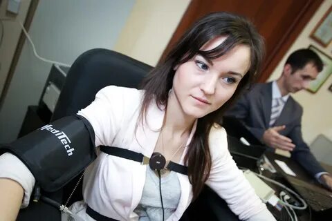 Полиграфолог