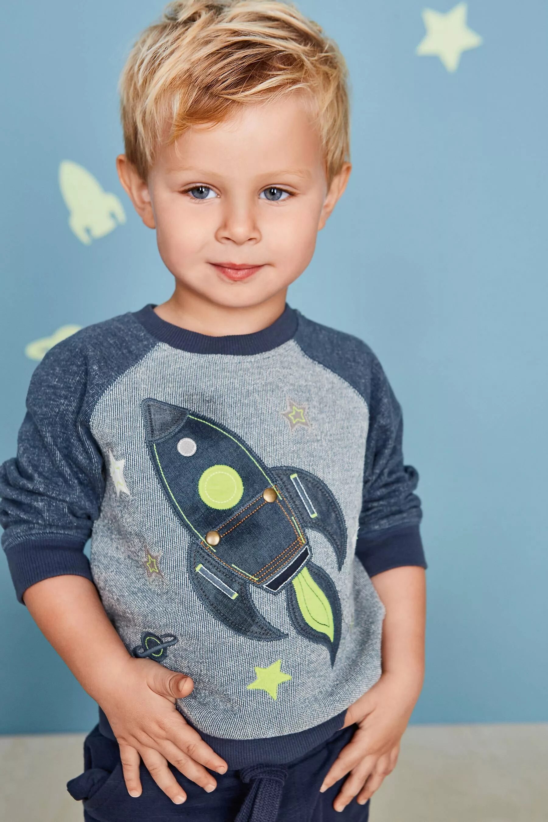 Некст слипы для новорожденных. Каталог детской одежды некст. Next детская одежда. Next лого. Надпись next.