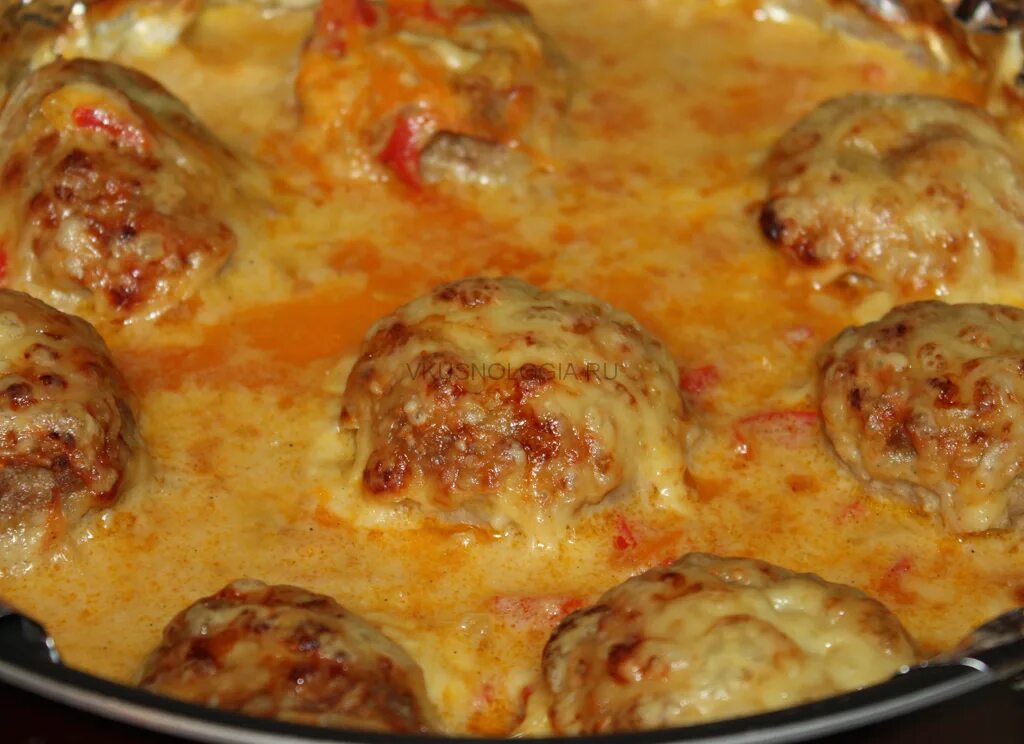 Куриные тефтели в духовке. Тефтели в духовке с подливкой. Тефтели в духовке со. Тефтели в духовке со. Тефтели в духовке со.