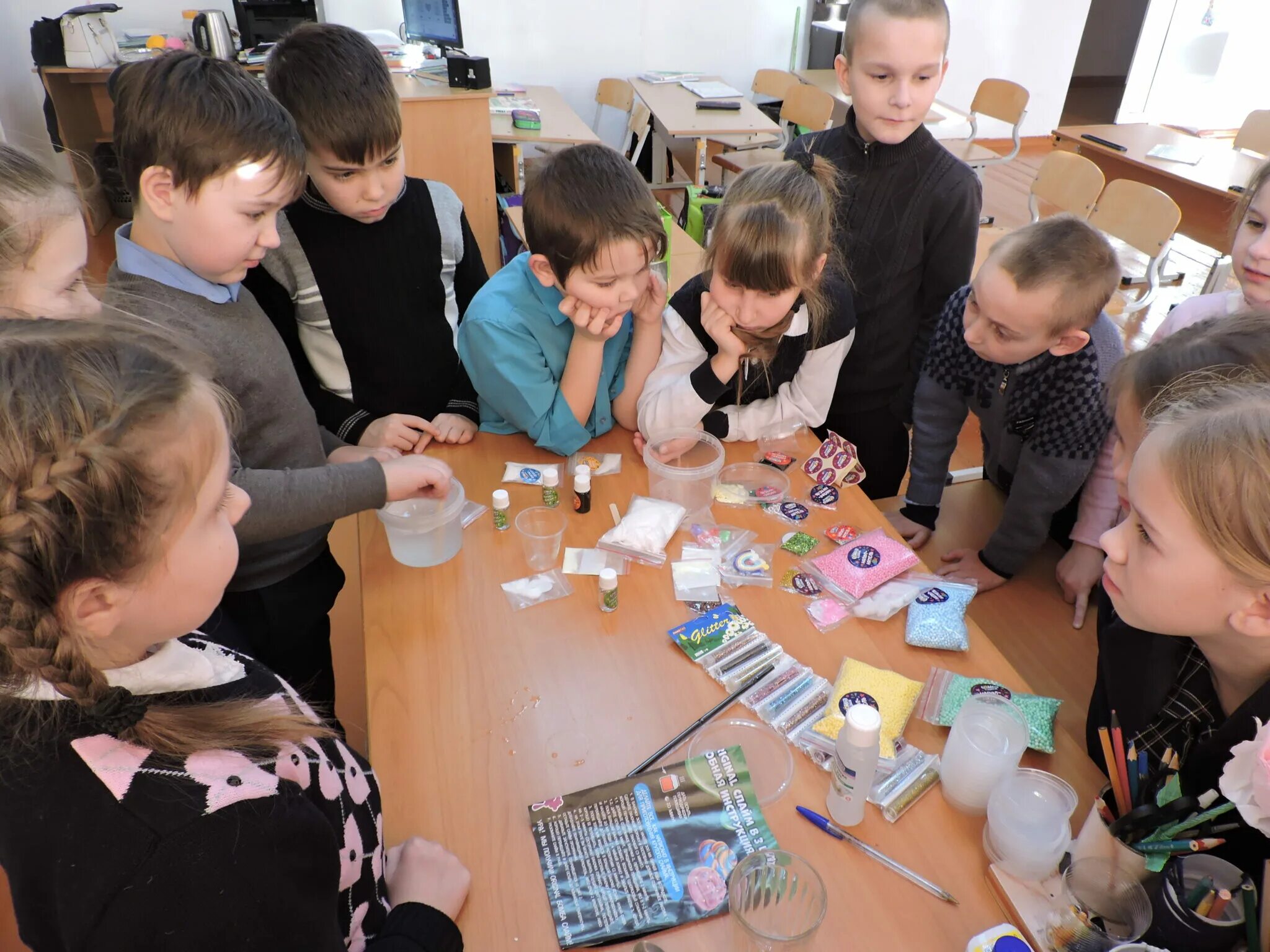 кружки по интересам. занятие кружок 1 до 3. занятия в кружках. занятия в кружках. кружковые занятия.