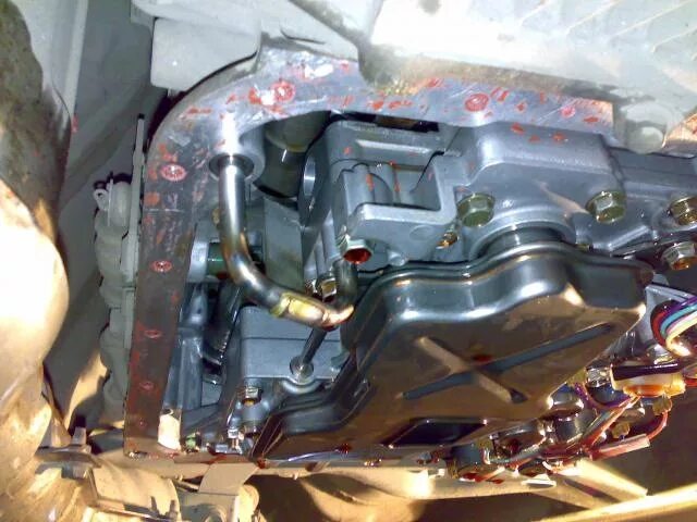 Прокладка акпп субару форестер 2008. Акпп subaru tv1 поддон. Замена масла акпп форестер. Замена масла акпп форестер. Фильтр акпп forester 2012.