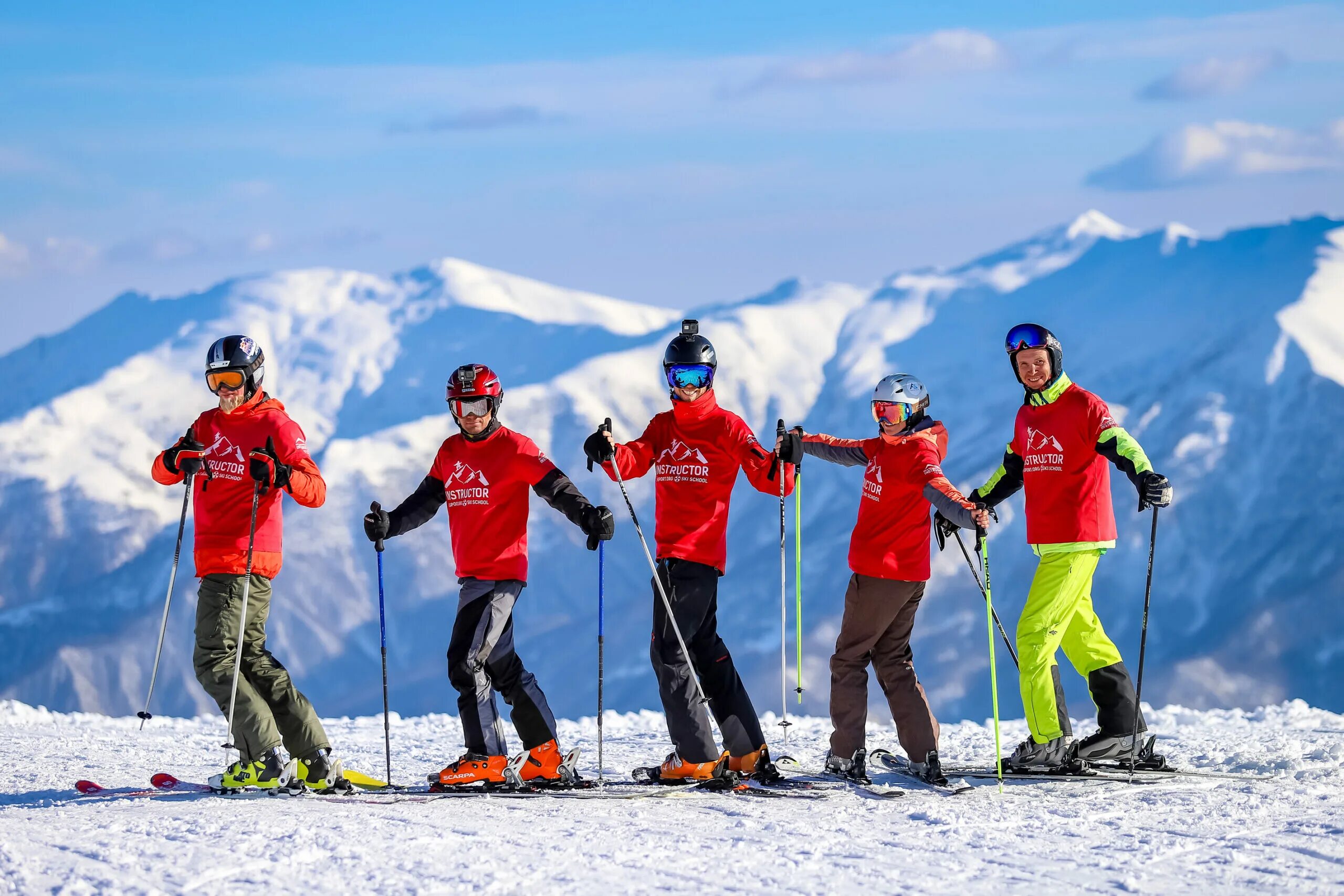 Инструктор по горным лыжам. Инструктор горные лыжи. Как стать инструктором по горным лыжам. Инструктор по лыжам. Как стать инструктором по горным лыжам.