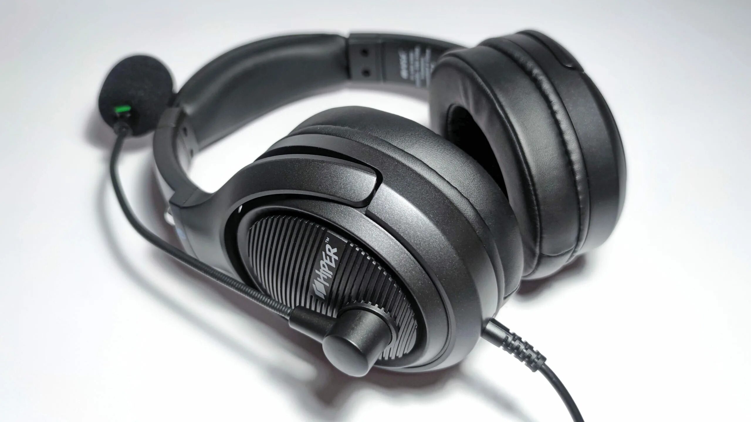 Connect with headset. Лучшие беспроводные наушники до 2000 рублей. Игровые наушники hiper gsnd-1500. Дизайнерские наушники. Лучшие беспроводные наушники до 2000 рублей.