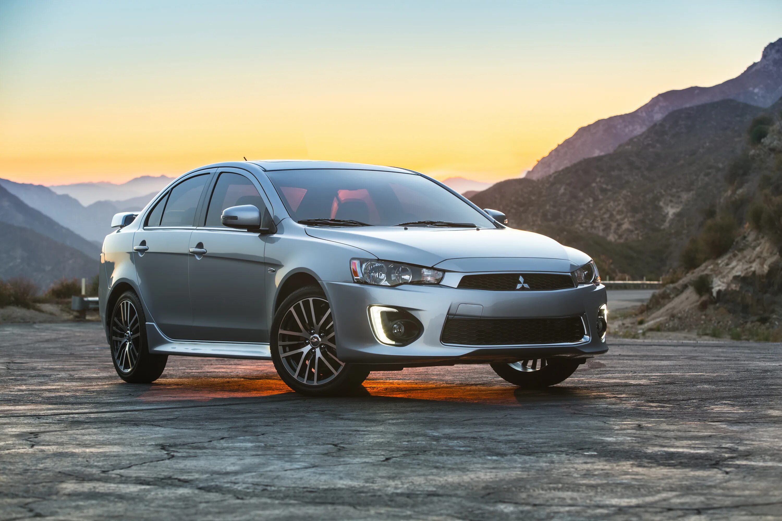 Mitsubishi Lancer 10. Mitsubishi Lancer x 2015 Restyling. Mitsubishi Lancer 2015. Мицубиси Лансер 2016. Mitsubishi lancer фото