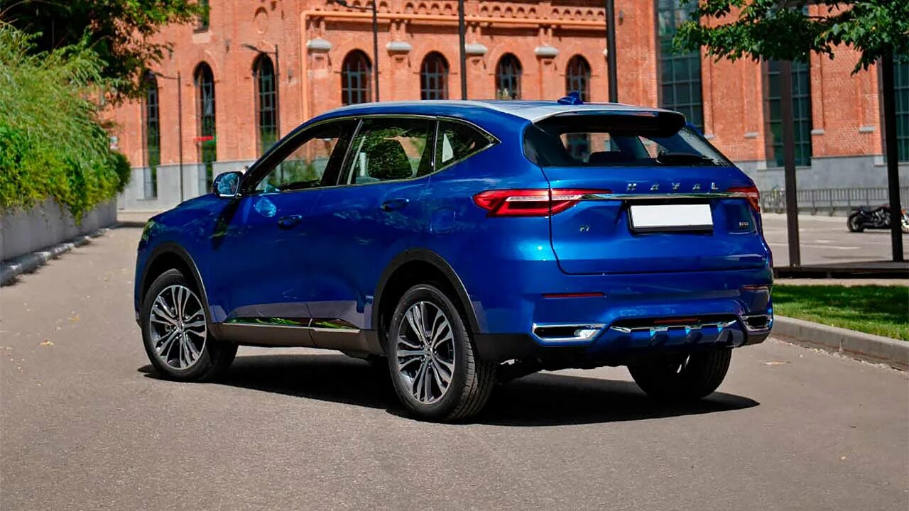 Машина haval f7x. Навал ф7. Машина Haval f7. Китайский внедорожник Haval f7. Навал ф7 черный.