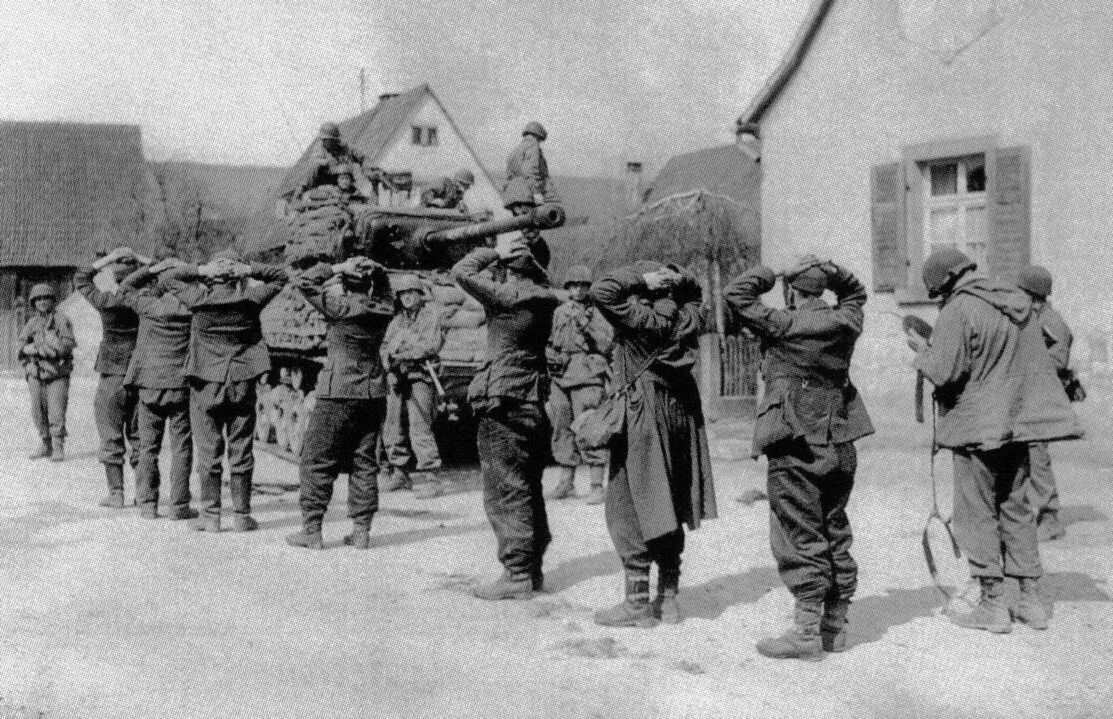 1945 го. 1945 го
