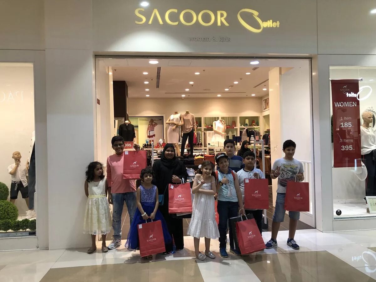 Аутлет в дубае отзывы. Аутлет в дубае отзывы. Outlet mall дубай. Аутлет в дубае отзывы. Saint laurent dubai mall.