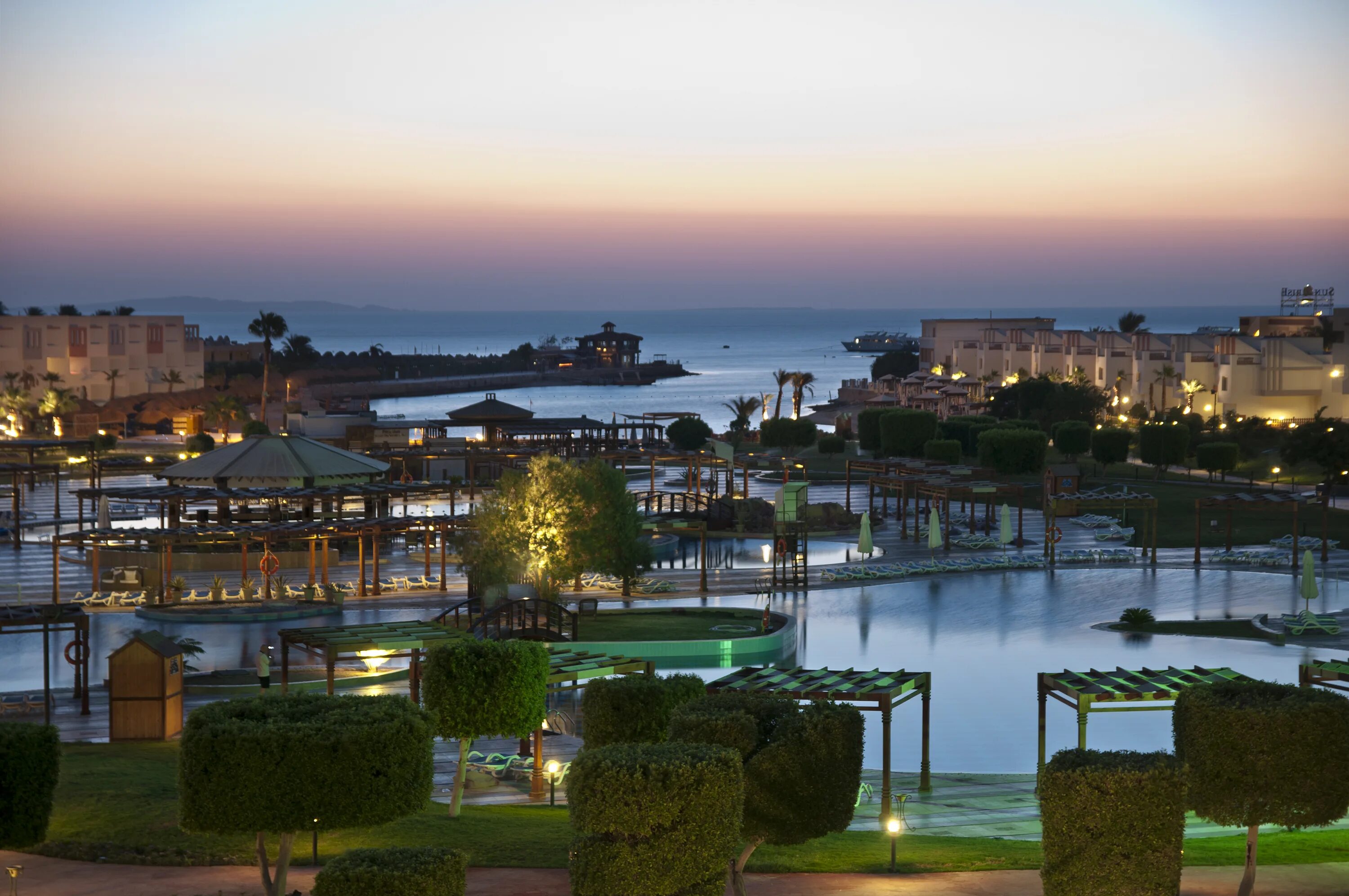 Sunrise crystal bay resort -grand select 5*. Карта отеля санрайз кристал хургада. Санрайз кристал хургада. Sunrise crystal хургада bay resort. Sunrise crystal bay resort -grand select 5*.