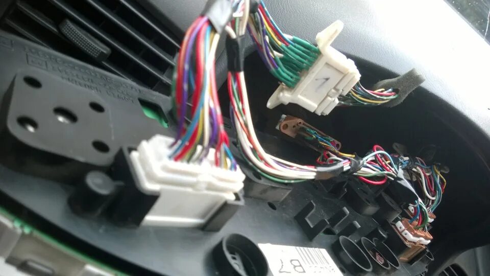 Закончилась эпопея с ЦЗ. - Nissan Sunny (B15), 1,5 л, 2000 года электроника DRIV