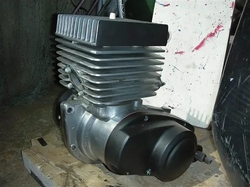Какие двигатели на минск. Двигатель Минск 3.227. Минск 125 Лидер мотор. Цилиндр мотоцикла Минск 125. ММВЗ 3.227 цилиндр.