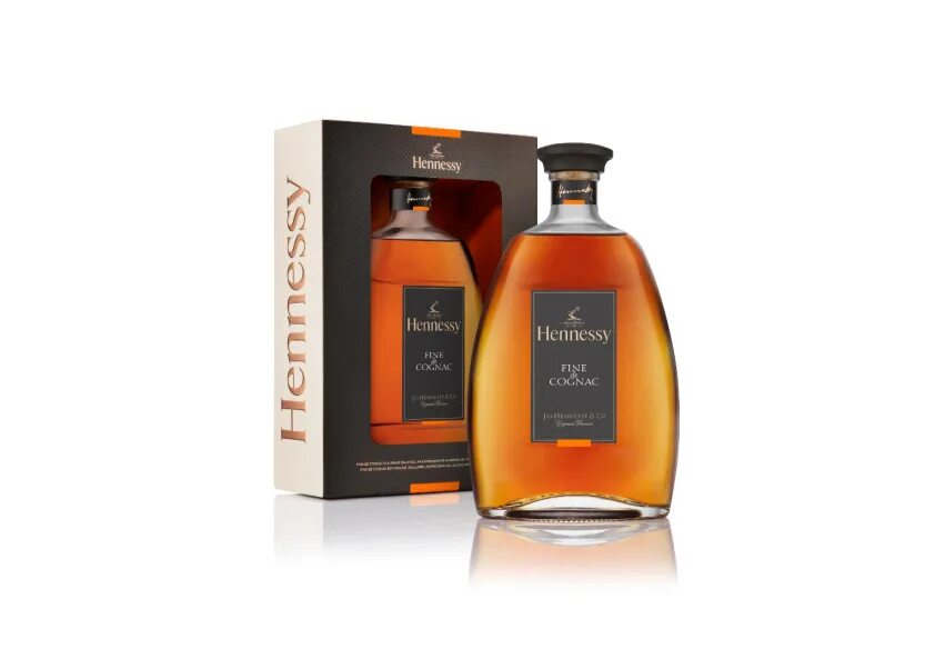 Fine de cognac. Hennessy cognac fine de cognac. Хеннесси медовый. Хеннесси cognac 0. Hennessy fine de cognac 0.