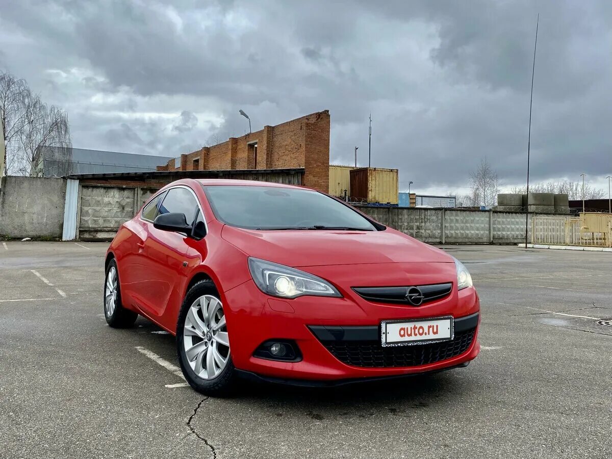 Opel astra j купе желтая. 6 turbo. Opel astra gtc 2020 купе. Opel astra gtc turbo. Gtc 1.
