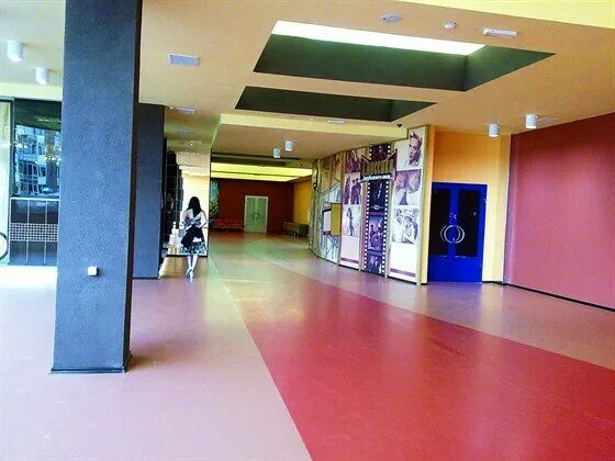 Кинотератр звёздный проспект вернадского. Кинотеатр звездный после реконструкции. Звездный иркутск. Москва кинотеатр звездный вернадского. Кинотеатр звёздный иркутск.